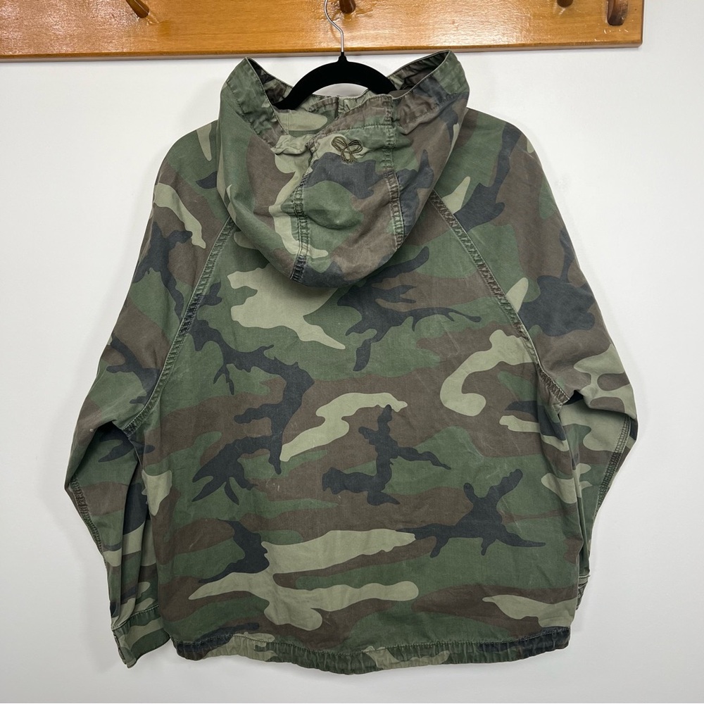 Aritzia TNA Camo Utility Jacket | XS - Picture 3 of 7